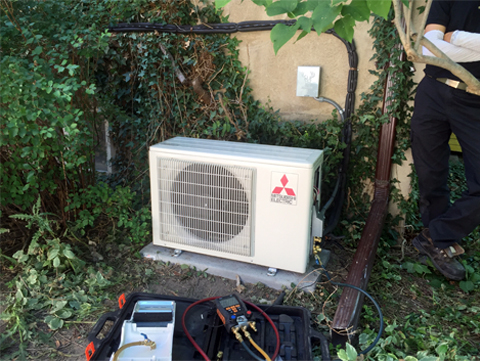 Tips to repair your air conditioners and heat pumps in Toronto