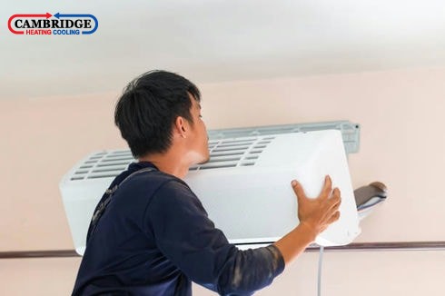 We at Cambridge Heating and Cooling are aware that deciding on a Gas Furnace for your house is a big choice. Your comfort depends on your heating system being effective given the frigid winters in Toronto. We’ve created this thorough guide to help you make an informed decision and make sure you choose a gas […]